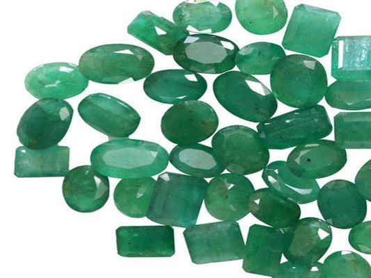 पन्ना (2 कैरेट)