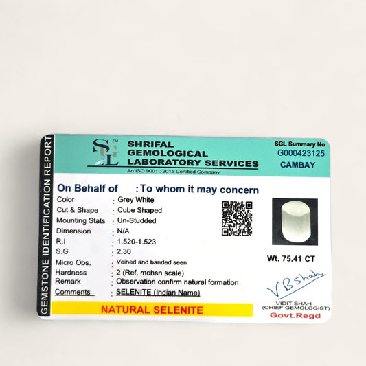 सेलेनाइट टंबल स्टोन